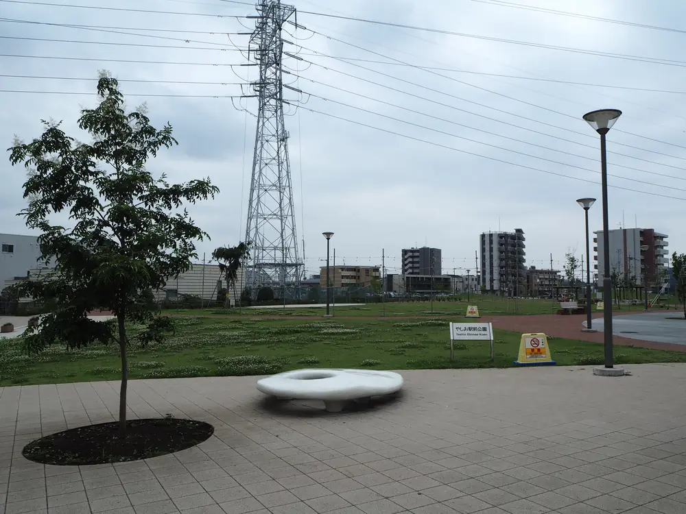 八潮市 八潮駅前公園